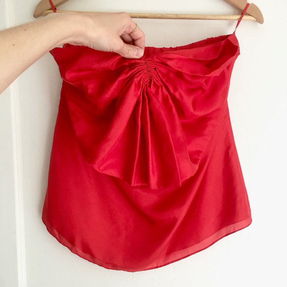 Club Monaco red 100% silk red strapless top, sz S